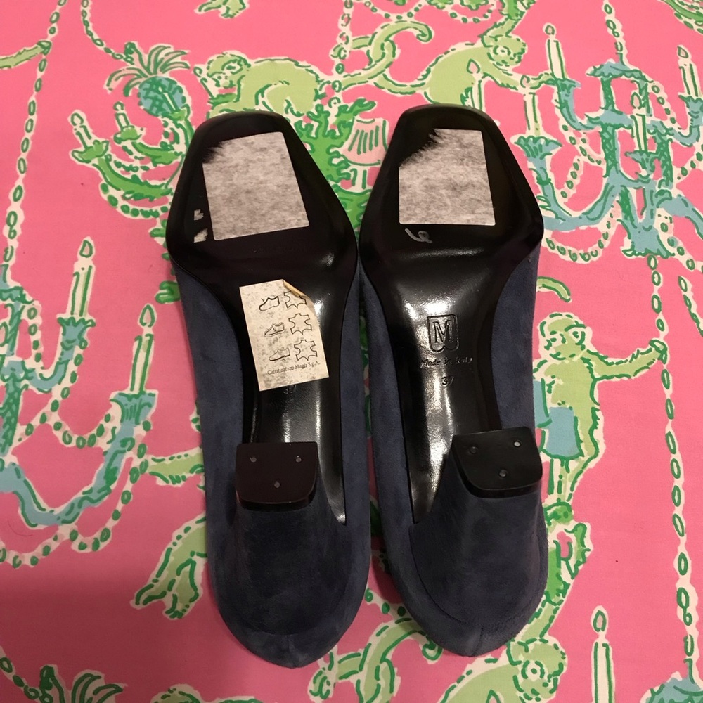 Bruno Magli blue suede heels size 37 - Picture 5 of 8
